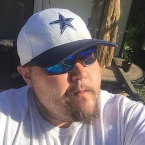 Meet your Posher, Carl